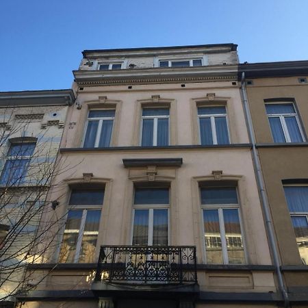Апарт отель Prestige Flats Coteaux Schaerbeek Экстерьер фото
